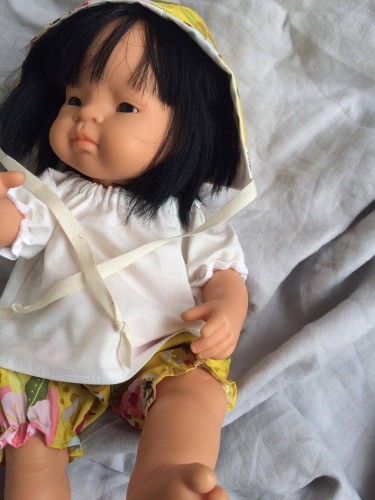 Zestaw ubranek z czapką - żółte kwiatki