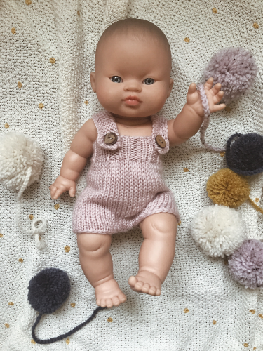 Bobas Azjatka w rampersie