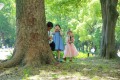 Drewniany aparat fotograficzny z kalejdoskopem - Różowy filtr- KUKKIA