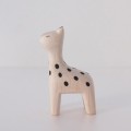Drewniana-figurka-zyrafa-T-Lab-Pole-Pole-2