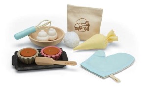 PLAN TOYS - Zestaw do przygotowania babeczek - PLTO-3626